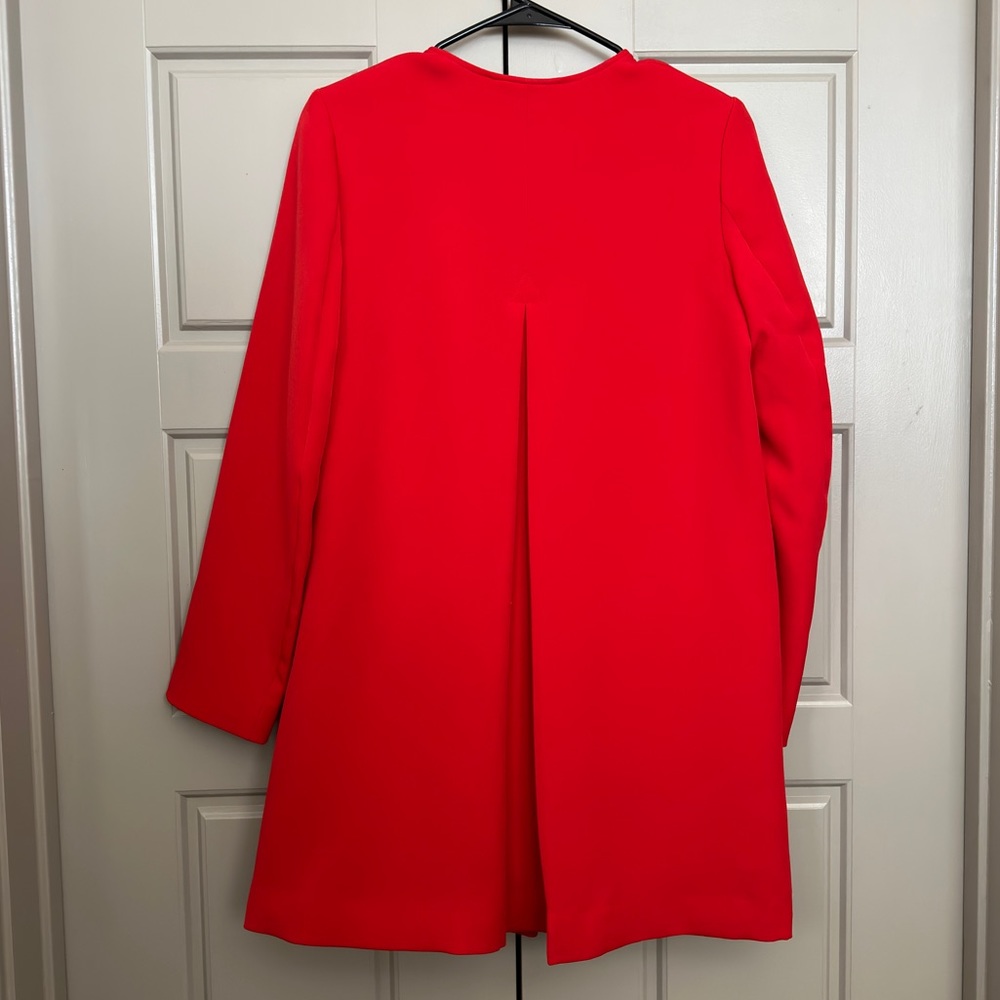 Red Jacket - Picture 6 of 8